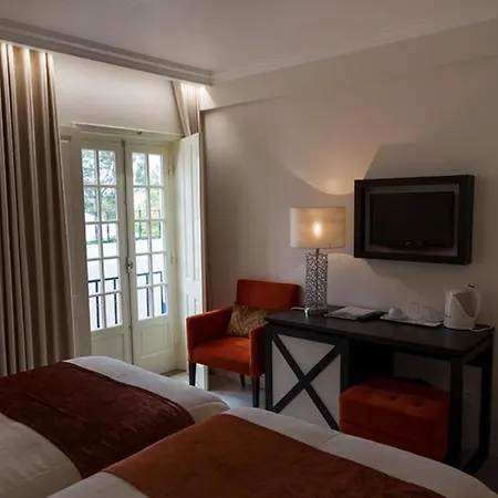 Josefa D'obidos Otel 4*